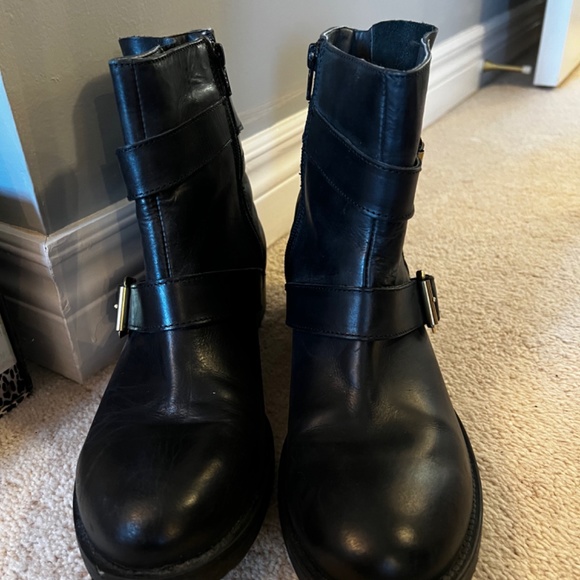 Leather Ankle Buckle Strap Boots (NEW) - Picture 5 of 6